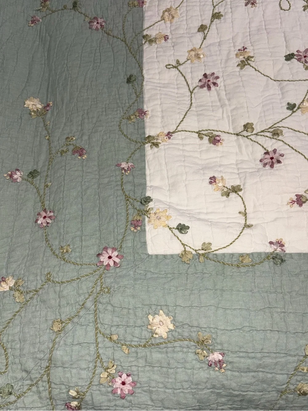 RARE Sunham Home quilt embroidered Floral Bedspread Cottagecore shabby chic